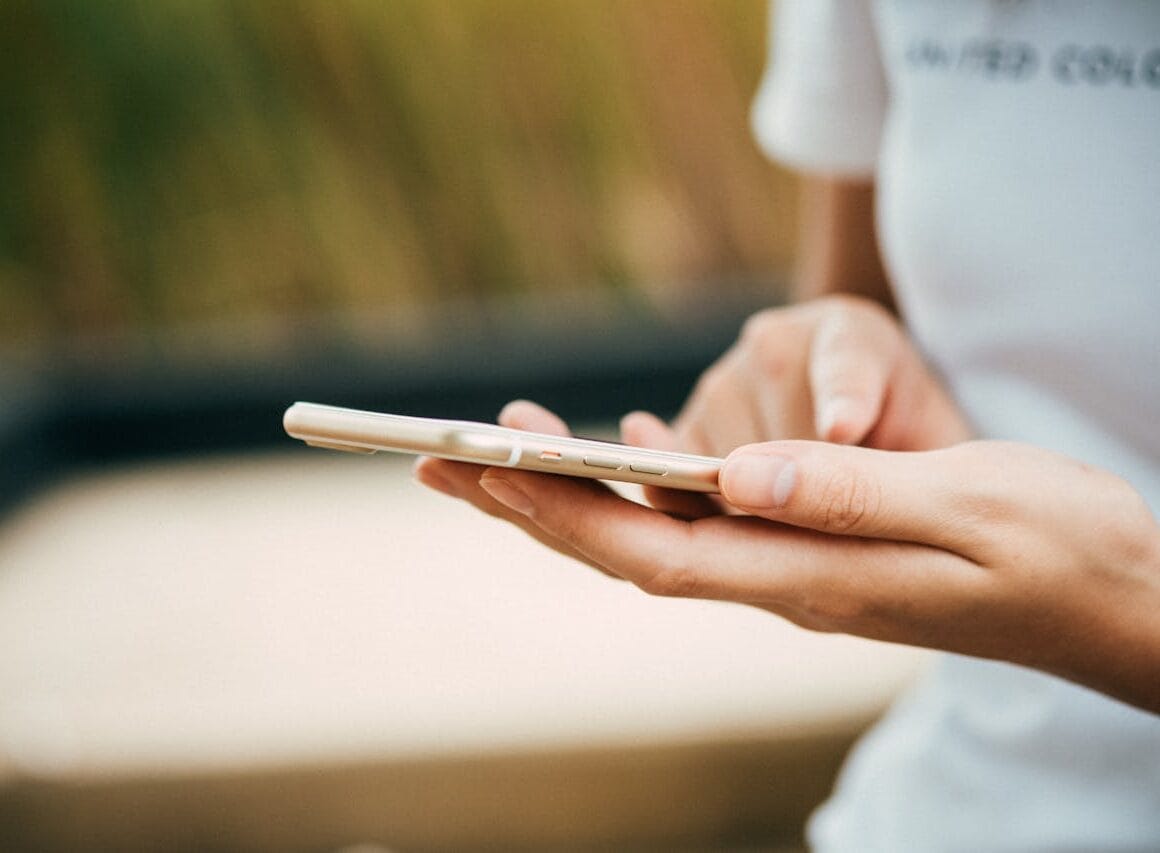 Wie belt mij met +31207230220