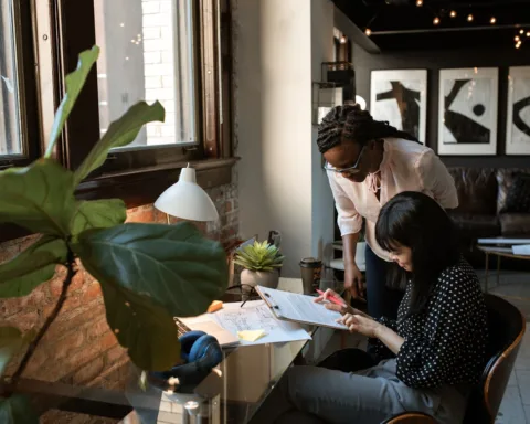 Welke verzekeringen moet je als ondernemer afsluiten