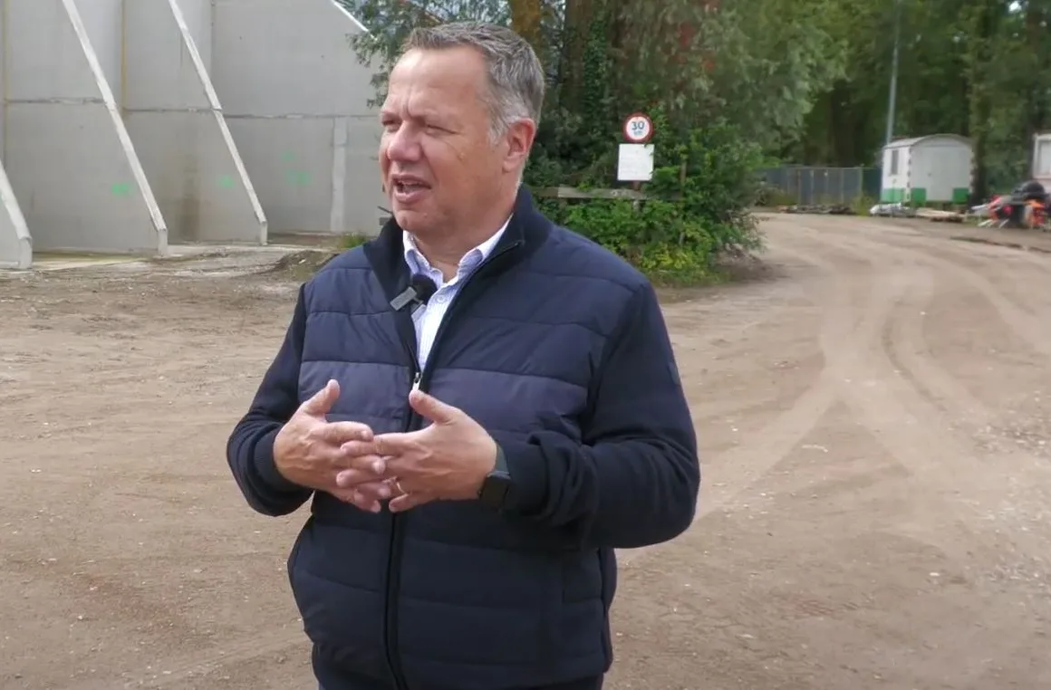 Edwin Bomers - vermogen, relatie, carrière en andere weetjes