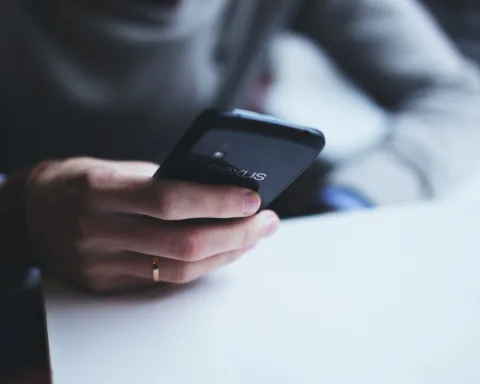 Van wie is het nummer +31 88 020 18 01 [Review]