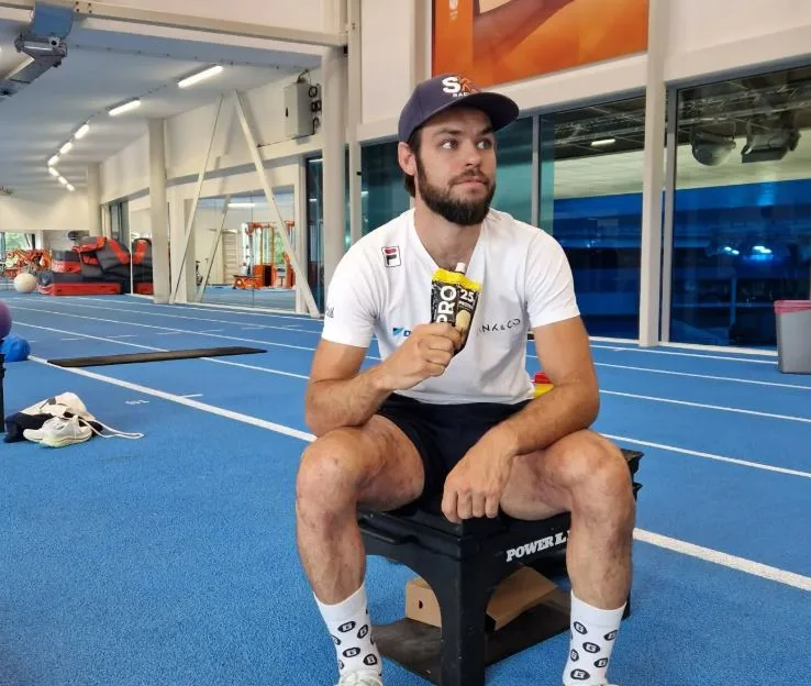 De vriendin van shorttracker Sjinkie Knegt