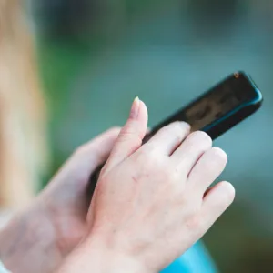 Wie belt met het nummer +31 30 410 11 31