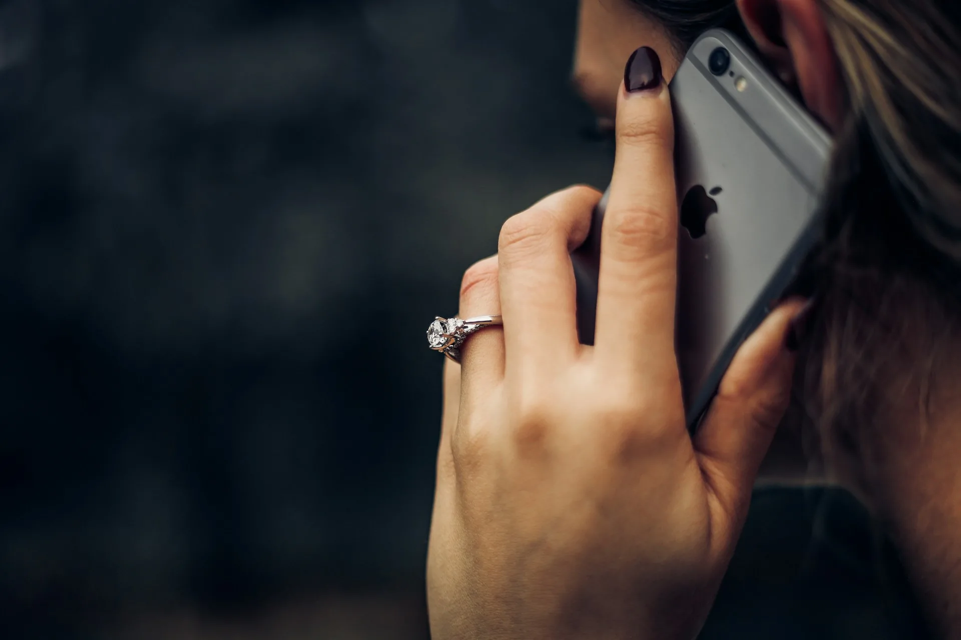 Telefoonnummer +31 70 207 12 29. Wie is de beller
