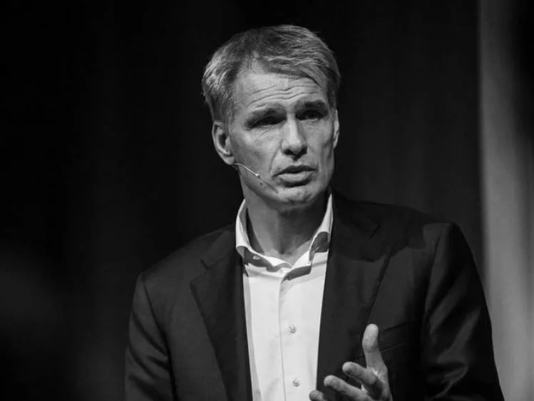 Wat is het vermogen van Jeroen Hoencamp? Dit weten we over de oud-topman