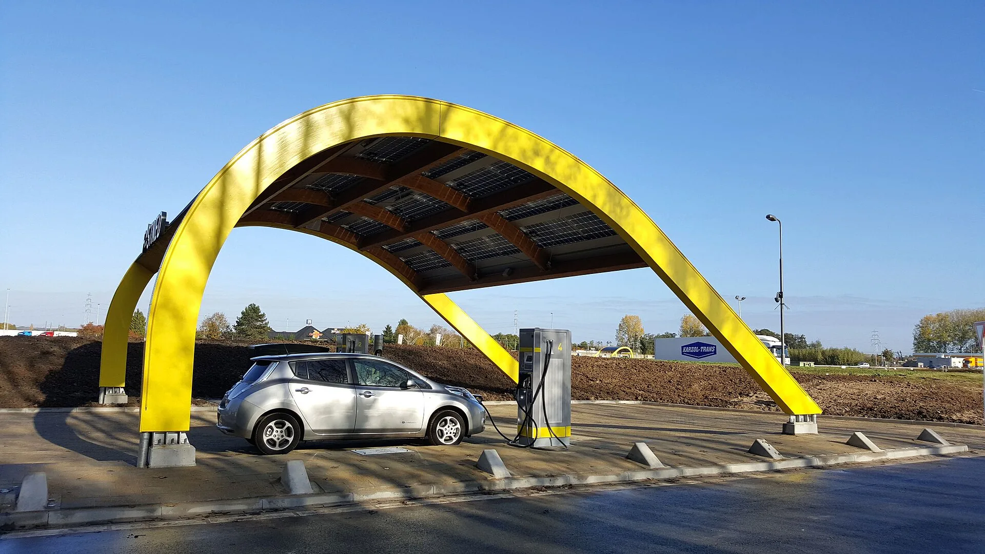 Snellaadstation van Fastned, het bedrijf van Bart Lubbers